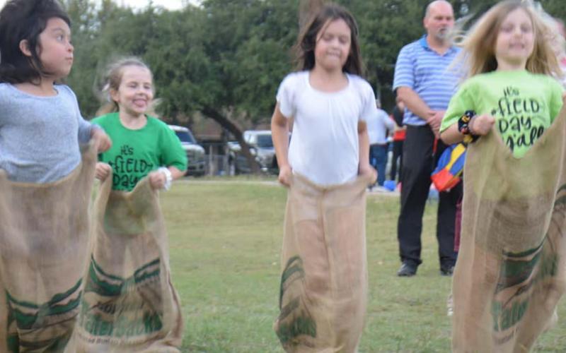 Kline Whitis Elementary School hosts Fall Festival