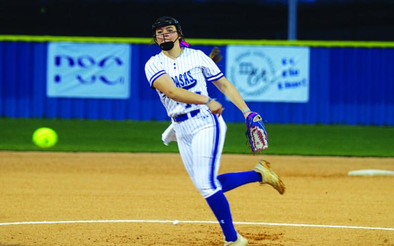 Brooklyn Farmer pitched a complete game in the Lady Badgers’ dominant win over Glen Rose. FILE PHOTO