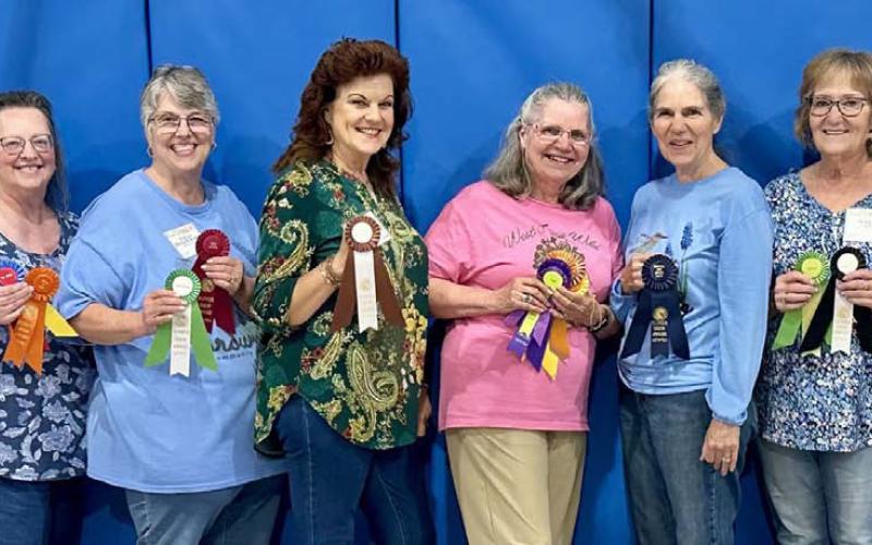 Browning Club names flower show winners