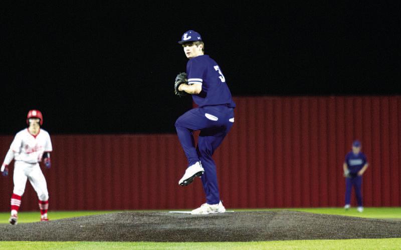 Badgers to play for district title after win over Salado