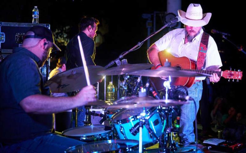 Josh Ward’s music is influenced by both his experience in the Texas rodeo circuit and his time as a roughneck in the Texas oil fields. ADAM BARRIOS | DISPATCH RECORD