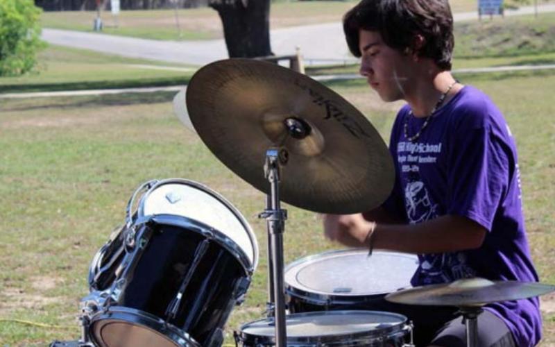 Freshman Bobby Renshaw