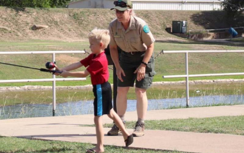 Library hosts ‘Fishing 101’ tutorial at W.M. Brook Park