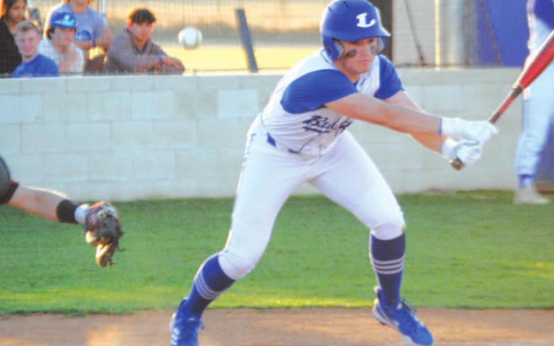 Dax Brookreson fouls off a tough breaking ball in his first at-bat last week against the Brownwood Lions. HUNTER KING | DISPATCH RECORD