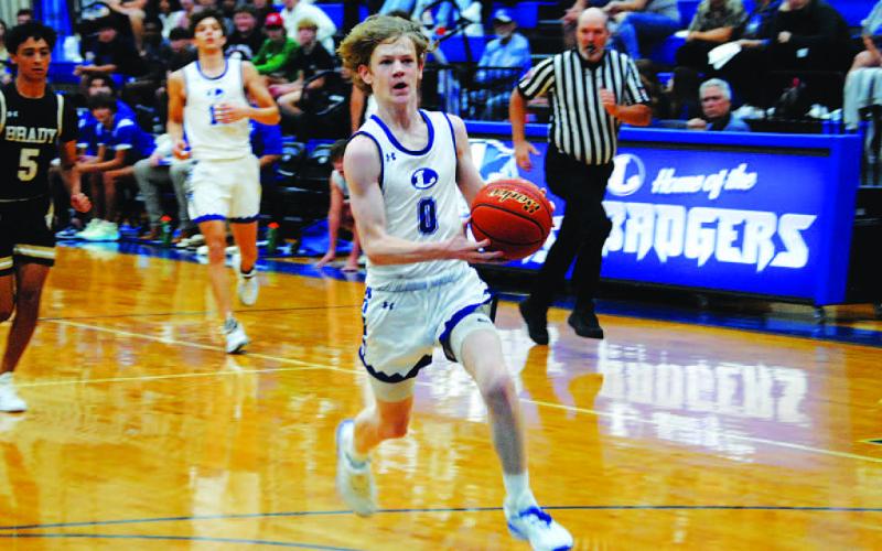 Badgers get back to winning ways against Brady