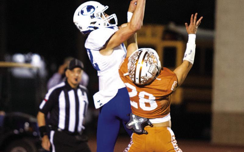 Bryson Roberts caught three passes, all of them touchdowns in last Friday’s playoff game. HUNTER KING | DISPATCH RECORD