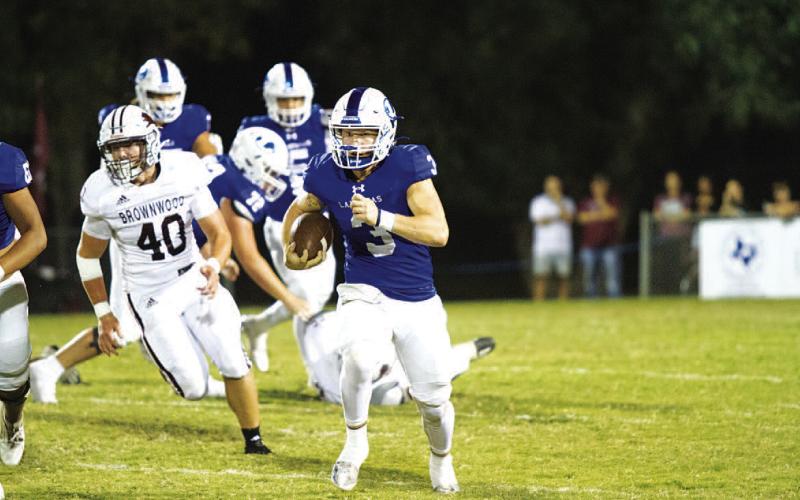 HUNTER KING | DISPATCH RECORD Reed Jerome will look to make plays with both his arm and his legs in the game against the Bulldogs.