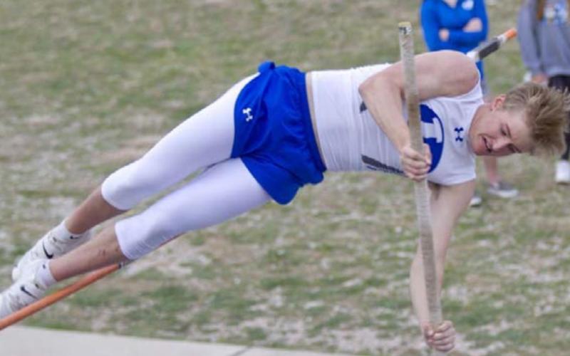 Peyton Underwood pole vaults in a previous meet. Lampasas took three of the top four spots in that event on Wednesday. JEFF LOWE | DISPATCH RECORD