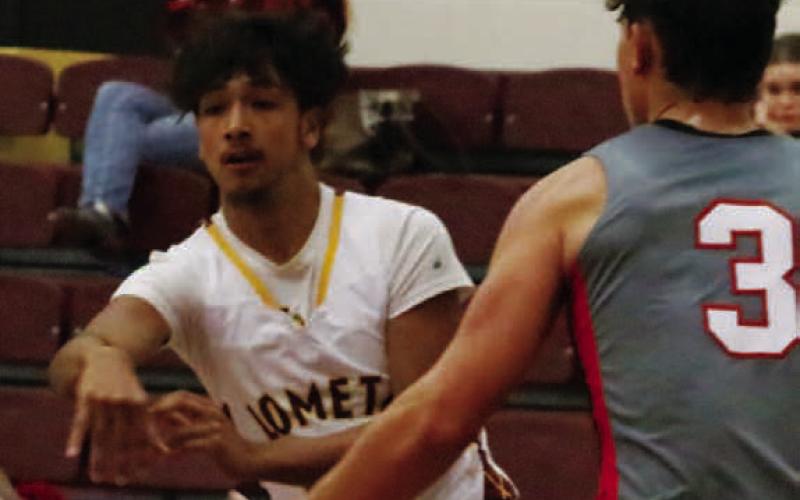 Leonel Caso, along with Tim Juarez will continue to be the leaders for the Hornets this season. FILE PHOTO