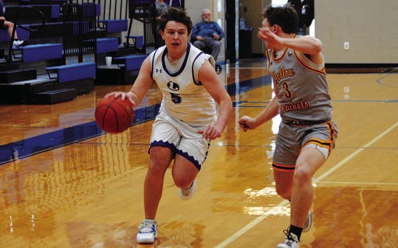 Aidan Nuckles should have a bright future ahead of him in Badger basketball. That journey begins with district play this season. HUNTER KING | DISPATCH RECORD