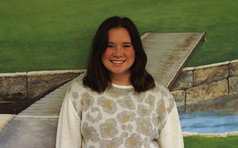 Name: Jennifer Greiner Class: Senior Sport: Golf Favorite Movie: 10 Things I Hate About You Favorite Midnight Snack: Ice Cream Favorite Social Media: TikTok Main Goal This Season: To get first at state