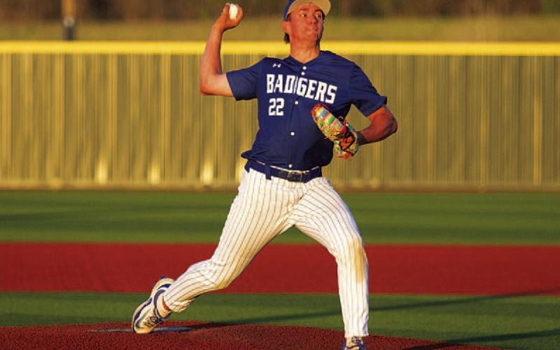 HUNTER KING | DISPATCH RECORD Calvin Phelps throws a pitch early in his start last Friday.