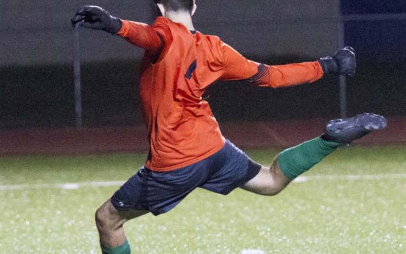 Badgers prepare for soccer playoffs against Rockets