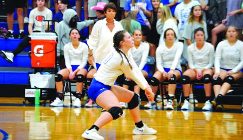 Lady Badgers go 2-1 in bracket play at Gatesville tournament