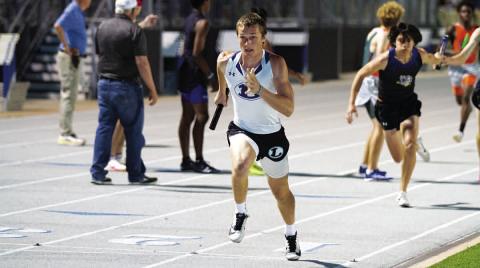 HUNTER KING | DISPATCH RECORD Sean Smith has been running the third leg in the 4x400-meter relay for the Badgers.