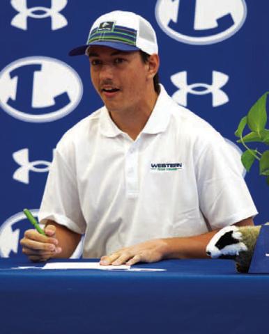Two Lampasas athletes sign college letters of intent