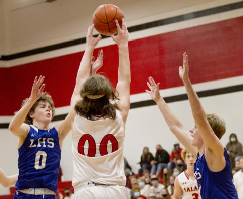 Nate Borchardt (left) and Quinn Pace defend against Salado on the way to a 59-53 road victory on Tuesday. 