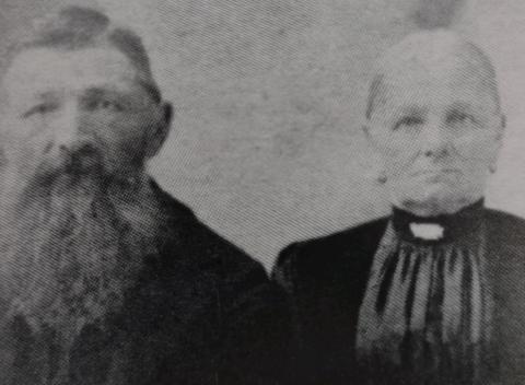 First generation of Kloses in Texas -- August and Dora Klose