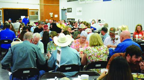 The show barn was filled with local business representatives and residents Saturday evening to support the Creating Badger Builders program. A pork chop dinner was served by Benny Boyd, and many items were available for the silent and live auctions. Funds raised benefit the construction trades and other CTE endeavors at Lampasas High School. For more photos, see page 2. HUNTER KING | DISPATCH RECORD