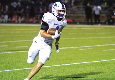 Aden Rascoe is expected to be a big contributer to Badger football in his senior campaign. FILE PHOTO