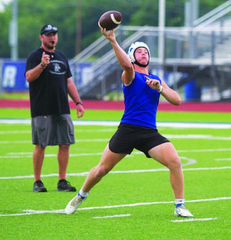 HUNTER KING | DISPATCH RECORD Reed Jerome tosses a deep ball.