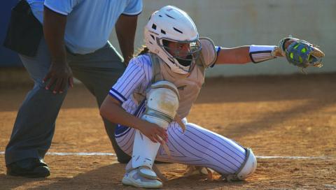 Madison Magilke frames a pitch from Brooklyn Farmer during Tuesday’s contest. HUNTER KING | DISPATCH RECORD