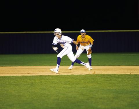 Timber Gholson gets a secondary lead after hitting a double in the first inning. HUNTER KING | DISPATCH RECORD