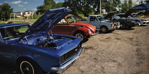 All kinds of vintage, classic cars were on display for motor vehicle enthusiasts at the Sulphur Creek Car Cruise. ADAM BARRIOS | DISPATCH RECORD