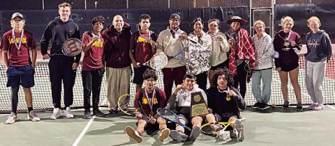Hornet tennis players qualify for regional tournament