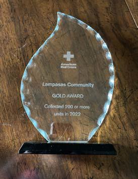 Lampasas has received the Gold Award from the American Red Cross for having collected more than 200 units of blood last year during its Community Blood Drives. courtes y photo