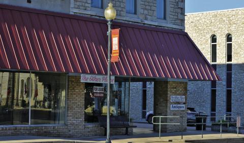 Many empty buildings currently line East 3rd Street along the downtown square, including the historic structure owned by Todd and Nona Jane Briggs at 415 E. 3rd St. Revitalizing the downtown’s business district ranked at the top of Forward Lampasas’ recent survey. ERICK MITCHELL | DISPATCH RECORD