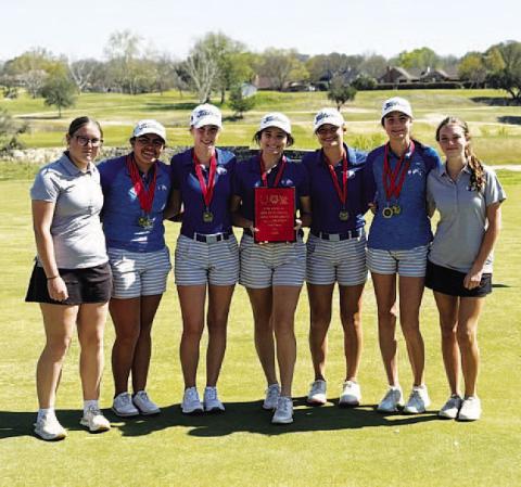 COURTESY PHOTO | JUSTIN SCHULZE The girls’ golf team is competing at the district tournament today.