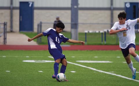 Soccer team prepares for playoff round