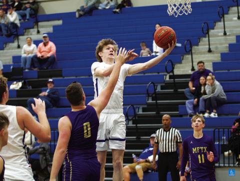 Peyton Sisson led the team with 14 points against Jarrell last Friday night. HUNTER KING | DISPATCH RECORD