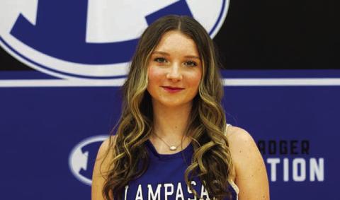 Name: Abra White Class: Freshman Sport: Basketball and Track Favorite Movie: 10 Things I Hate About You Favorite Midnight Snack: Popcorn Favorite Social Media: Instagram Main Goal This Season: Play my hardest and get better