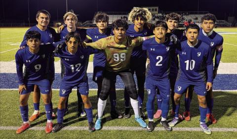 COURTESY PHOTO Badger soccer poses for a photo ahead of Tuesday’s match against Copperas Cove.