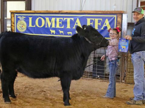 MASON HINES | DISPATCH RECORD Kylee Davis earned junior showmanship honors.