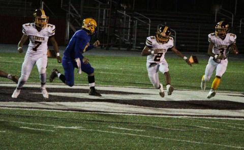 Alonso Caso (3) looks for room to run, while Tim Juarez (2) blocks against Medina. JESSICA MALDONADO | DISPATCH RECORD