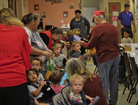 The Lampasas Multi-Service Senior Center and the Lampasas Head Start program collaborate for fun projects and activities like a special puppet program held last week. ERICK MITCHELL | DISPATCH RECORD