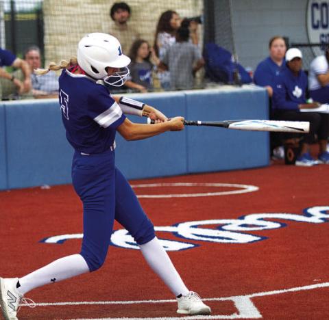 HUNTER KING | DISPATCH RECORD Allie Fry was the Lady Badgers’ best hitter in Tuesday’s game against Jarrell.