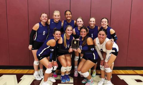The volleyball team poses with their plaque from the Killeen tournament last weekend. COURTESY PHOTO | LAMPASAS ATHLETICS