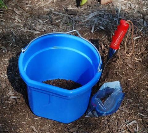 courtesy photo | melindamyers.com Soil testing can be used to evaluate fertilization practices and diagnose problems in lawns and gardens.