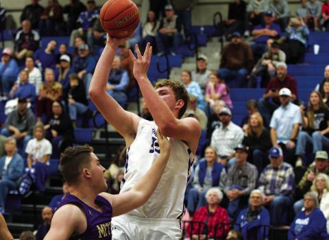 Beau Patterson broke the career record for rebounds at Lampasas against Marble Falls. HUNTER KING | DISPATCH RECORD
