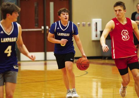 HUNTER KING | DISPATCH RECORD Aidan Nuckles was the Badgers’ leading scorer in both games on Wednesday.