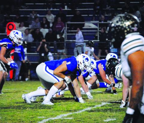 Badgers give up 21 points in fourth quarter, lose to Canyon Lake