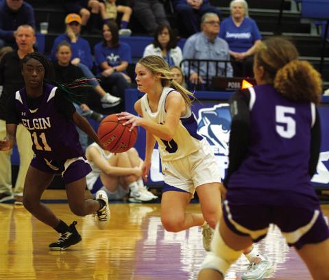 HUNTER KING | DISPATCH RECORD Addison Borchardt continues to be the Lady Badgers’ leading scorer so far this season.