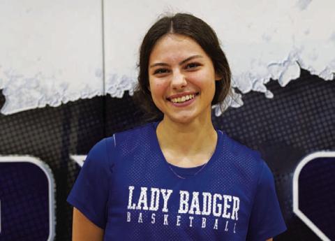 Name: Chloe Thorp Class: Senior Sport: Basketball and Track Favorite School Subject: On Ramp Biology Favorite Vacation: London One Person To Meet: Glen Powell Main Goal This Season: Be a demon on the court