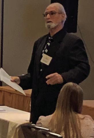 Steve “Doc” Forsythe offers information on the Agricultural Teachers Association of Texas mentorship program to a group of new agriscience teachers. He was a presenter for a workshop session during the ATAT professional development conference held last week in Dallas. COURTESY PHOTO
