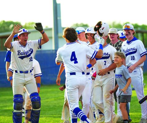 HUNTER KING | DISPATCH RECORD The team celebrates Timber Gholson’s home run against Salado last Thursday night.