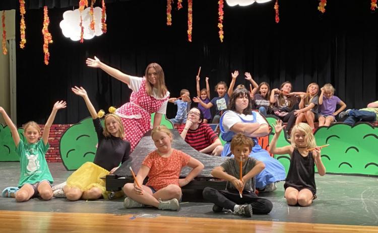 Lampasas High School students and elementary students are part of this year’s cast for “You’re a Good Man, Charlie Brown.” COURTESY PHOTO